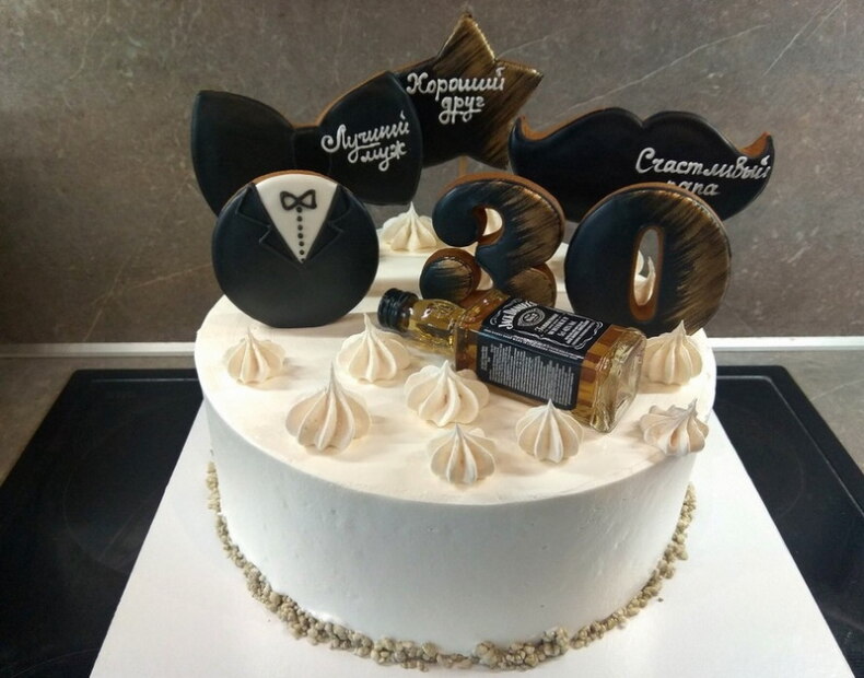 торт на 30 лет